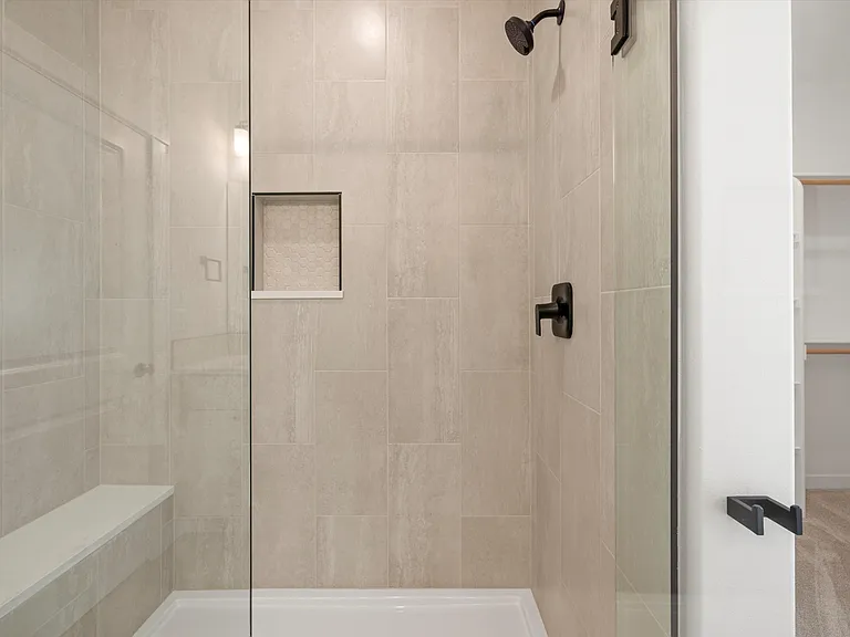 6258 W 33rd Ave — Photo 7