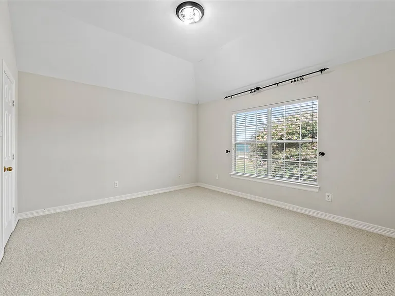 2923 Zachary Bend Ln — Photo 29
