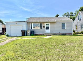 811 Fairway St, South Bend, IN 46619