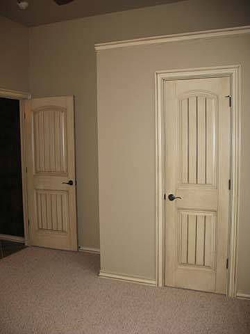 2nd image of 1000 Kelsi Dr