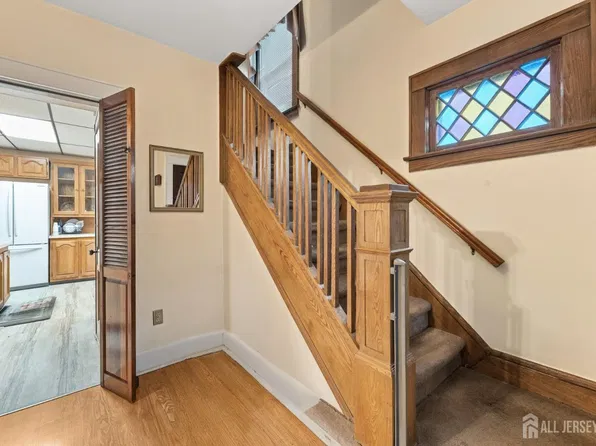 432 1st St, Dunellen, NJ 08812