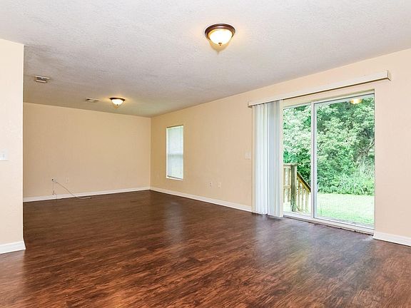 2nd image of 3011 N 60th St