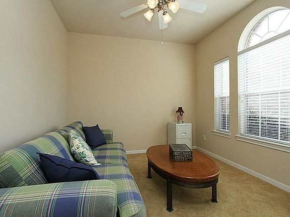 3rd image of 20523 Windsor Trace Ln