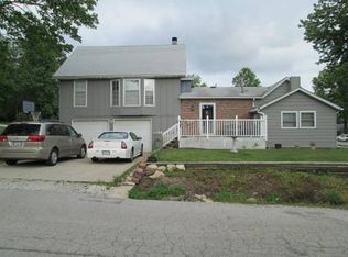 811 Herschel St, Belton, MO 64012