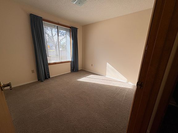 5th image of 14714 SE McGillivray Blvd