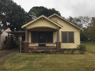 1960 Roberts St, Beaumont, TX 77701