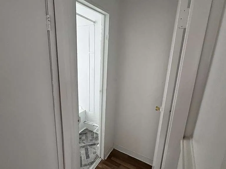 308 Bessemer Ave #3 — Photo 12