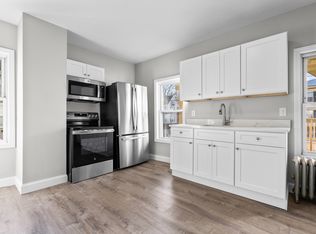 48 Bedford St FRONT 2, Bridgewater, MA 02324