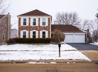 1790 W Cottonwood Trl, Hoffman Estates, IL 60192