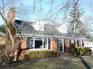3470 Colletta Ln, Cleveland, OH 44111