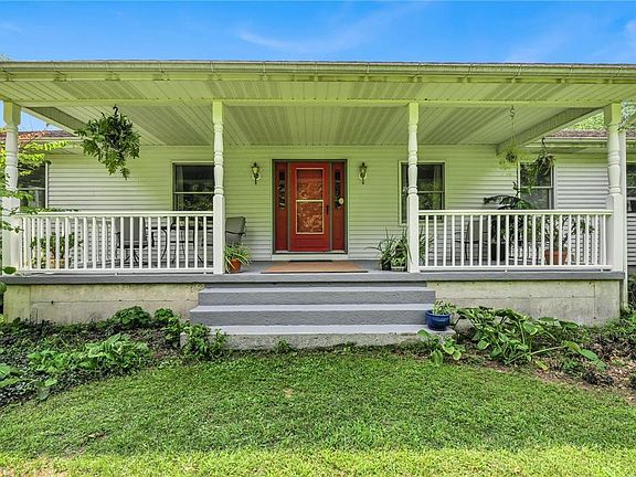 2nd image of 46 Timber Ln