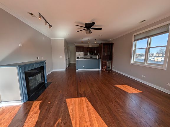 3rd image of 3416 W Franklin Blvd Unit 4
