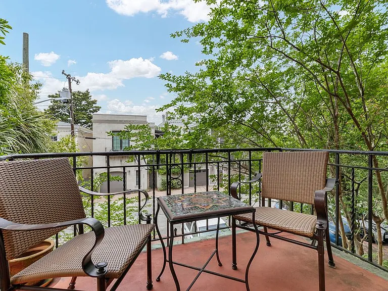 805 Whitaker St #7 — Photo 23