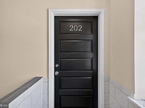 3rd image of 1400 Longfellow St NW APT 202