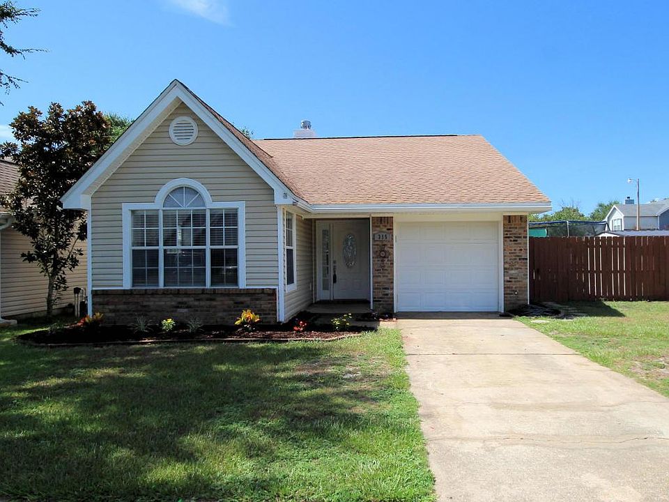 1st image of 315 Woodland Park Cir