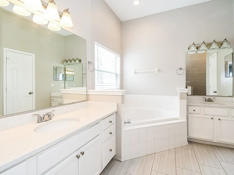 3949 Leatherwood Dr — Photo 10