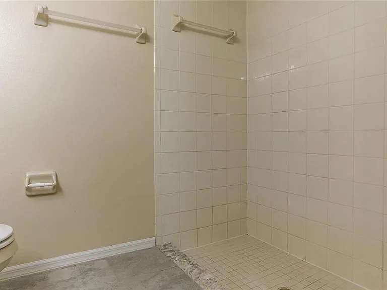 4691 SW 129th Pl — Photo 13