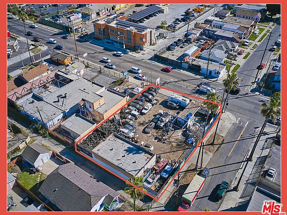 5th image of 2027 W Slauson Ave