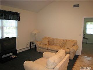 3rd image of 48 Kilburn Ave