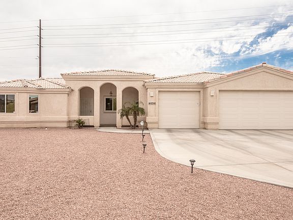 3rd image of 2540 Sweetwater Ln