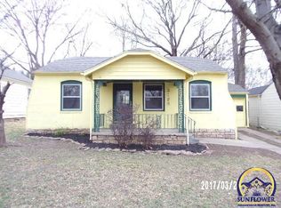 3126 SW Dorr St, Topeka, KS 66604