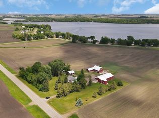 11278 Tagus Ave, Hutchinson, MN 55350