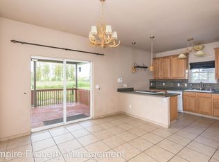 639 W 5th Ave, North Pole, AK 99705