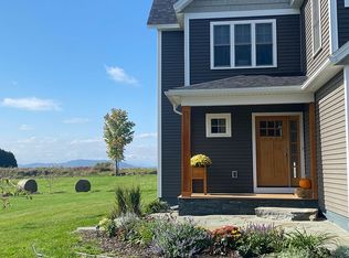 87 Vineyard View Dr, Charlotte, VT 05445