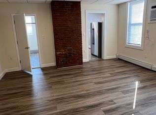 235 Riverview Pl #2R, Cliffside Park, NJ 07010
