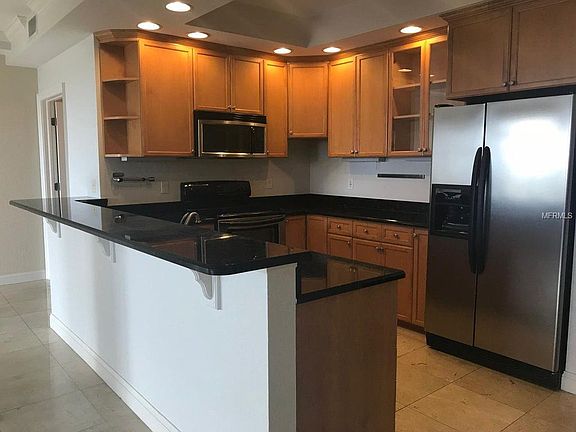 2nd image of 750 4th Ave S #707J
