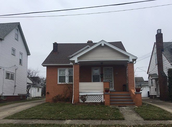 1st image of 19512 Shawnee Ave