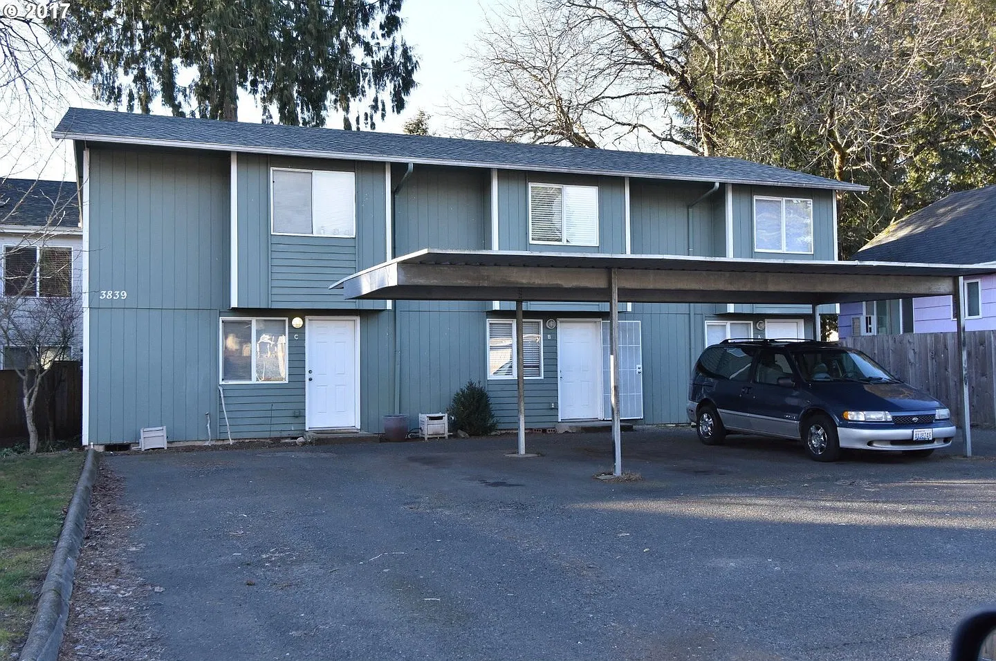 Q3839 A-C — Photo 1