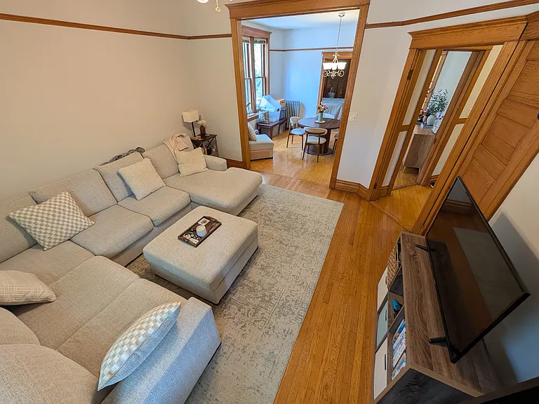 3459 N Marshfield Ave #2 — Photo 3