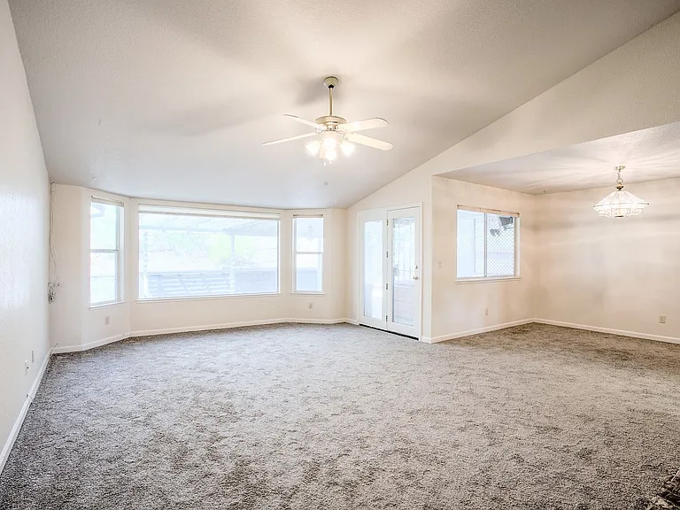5809 Lincoln Ave — Photo 30