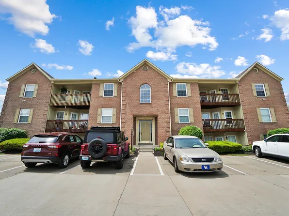 22 Highland Meadows Cir Suite 3, Highland Heights, KY 41076