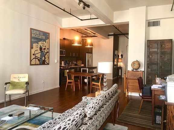 4th image of 849 S Broadway APT 803