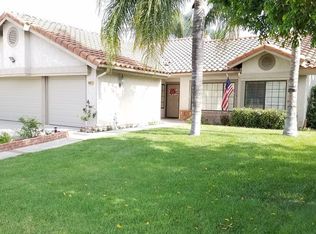 1352 Freedom Dr, Corona, CA 92882