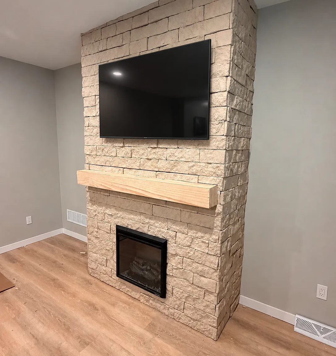 2 bed, 1.5 bath, 1405 sqft, $1,650 — Photo 1