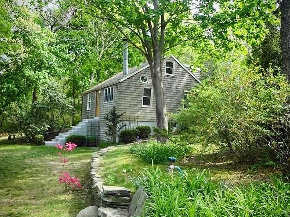 1st image of 195 Church Ln