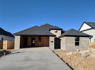 4400 SW Layton Rd, Bentonville, AR 72712