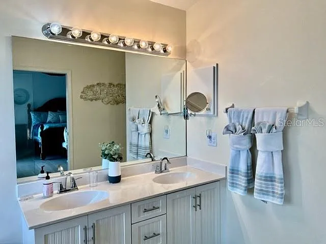 3001 King Tarpon Dr — Photo 23