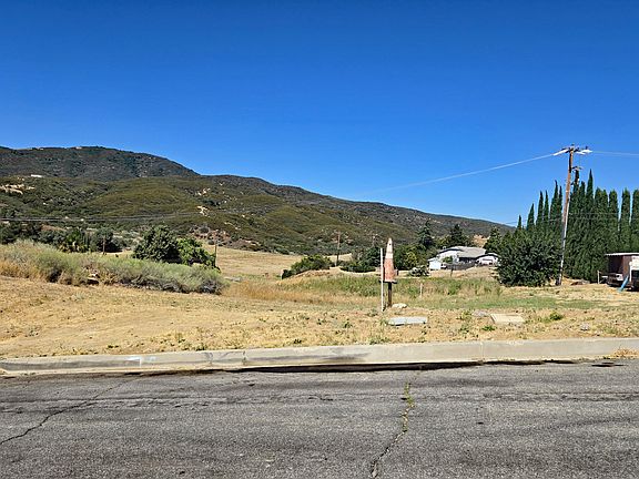 2nd image of Cabin Drive Vicinity Hardtree Dr