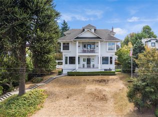 5858 E Green Lake Way N, Seattle, WA 98103