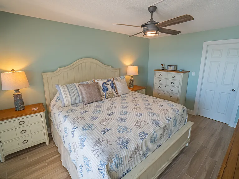 26000 Hickory Blvd #303 — Photo 4