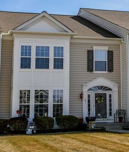 151 Pipers Inn Dr, Fountainville, PA, 18923