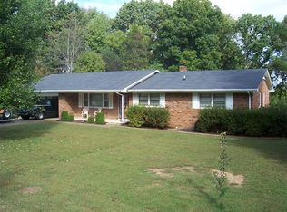 310 Shirley Dr, Lawrenceburg, TN 38464