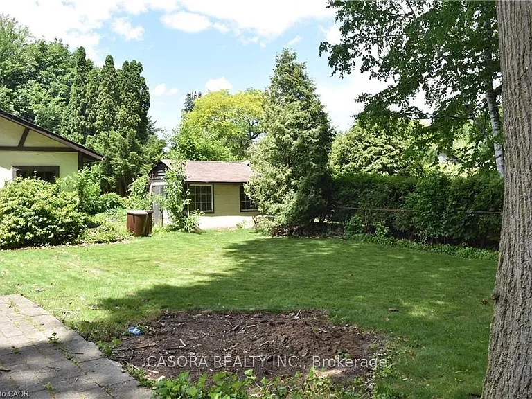 623 King Rd — Photo 34