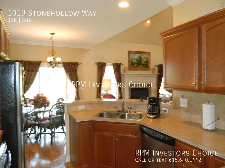 1019 Stonehollow Way — Photo 14