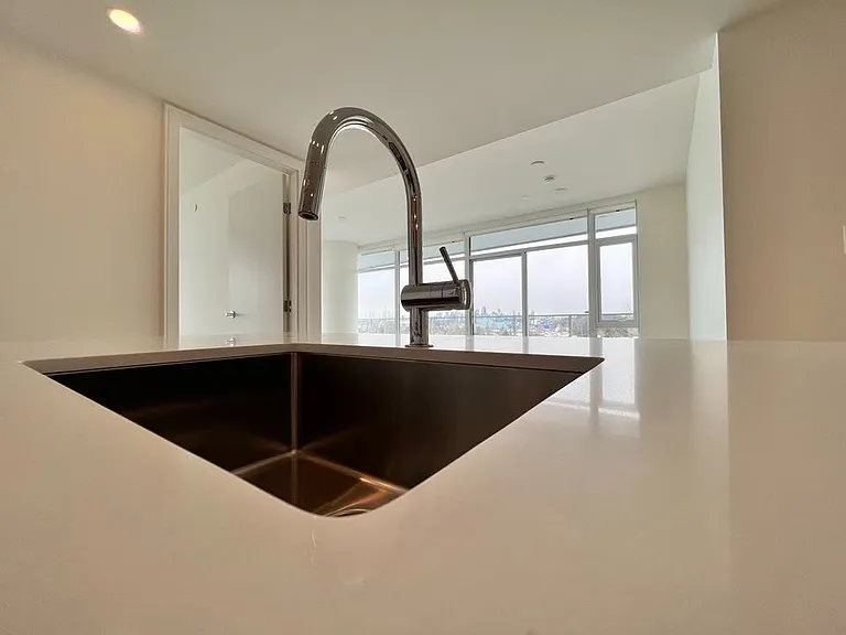 200 Klahanie Ct #704 — Photo 9