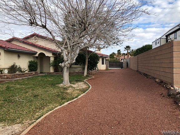 3rd image of 2257 Shadow Canyon Dr